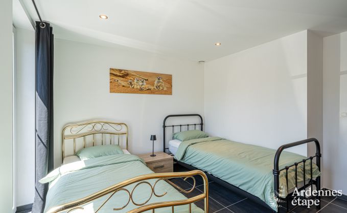 Vakantiehuis voor 9 personen in Wanlin met 4 slaapkamers en omheinde tuin