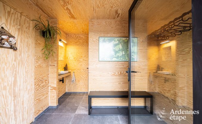 Afgelegen vakantiehuis met zwembad in Houyet, Ardennen