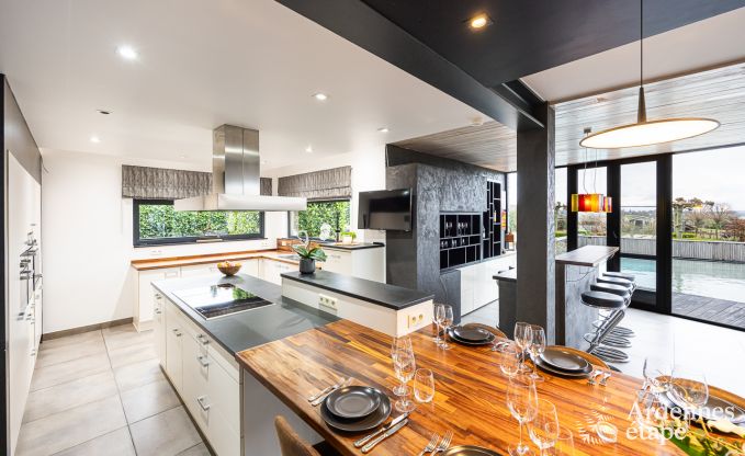 Ruime luxe villa voor 14 personen in Jalhay, Hoge Venen.