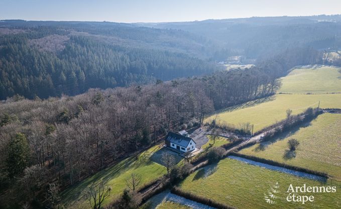 Vakantiewoning in Jalhay: comfort voor 8 personen, dichtbij Spa en bosrand