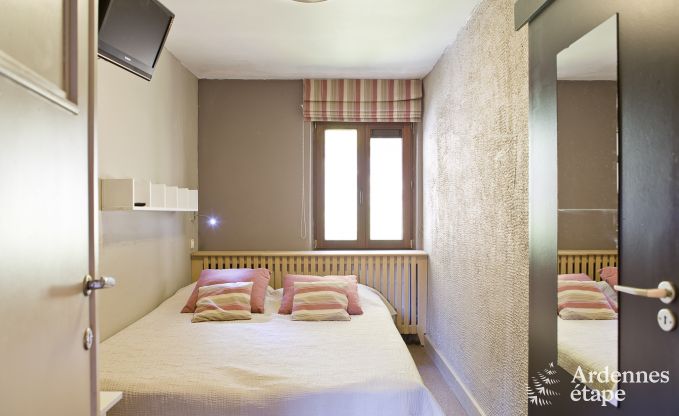 Vakantiehuis met grote capaciteit in een oud hotel te huur in La Roche