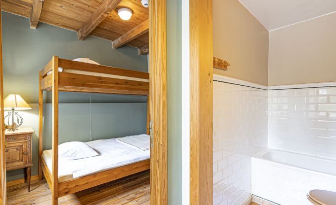 Cottage in Leglise voor 26 personen in de Ardennen