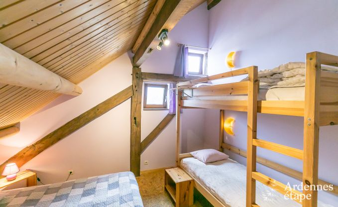 Vakantiehuis voor 15 personen in het rustige Léglise in de Ardennen