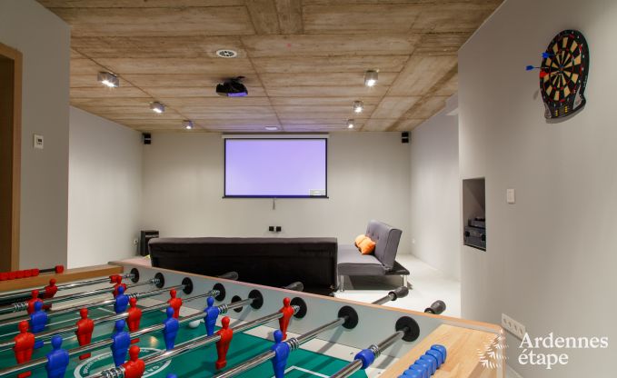 Vakantiehuis in Leglise voor 12/14 personen in de Ardennen