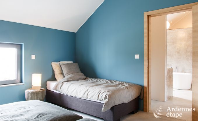 Vakantiehuis in Leglise voor 12/14 personen in de Ardennen