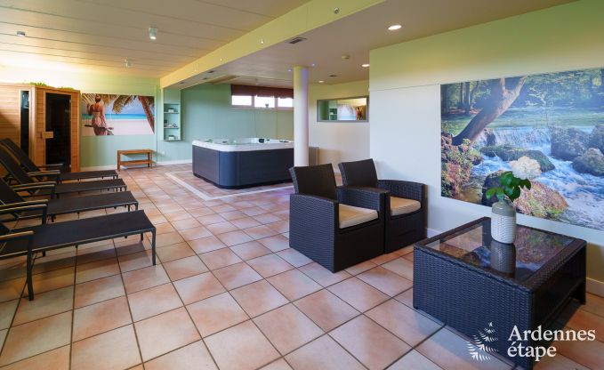 Vakantiehuis in L�glise, Ardennen, 32 personen, grote priv�tuin, sportfaciliteiten, spa, speelkamer, optimaal comfort