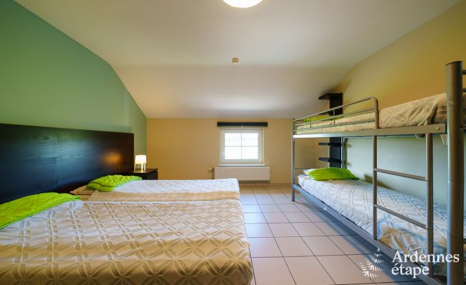 Vakantiehuis in L�glise, Ardennen, 32 personen, grote priv�tuin, sportfaciliteiten, spa, speelkamer, optimaal comfort