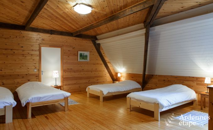 Elegant bijgebouw van een kasteel in Libin voor 14 personen in de Ardennen