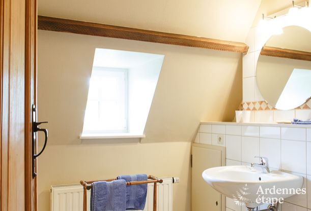 Elegant bijgebouw van een kasteel in Libin voor 14 personen in de Ardennen