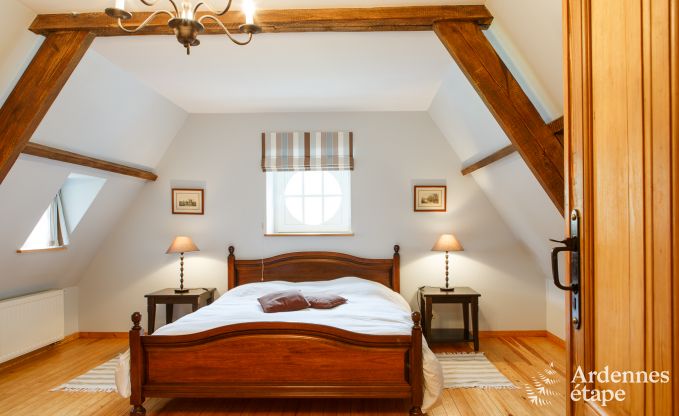 Elegant bijgebouw van een kasteel in Libin voor 14 personen in de Ardennen