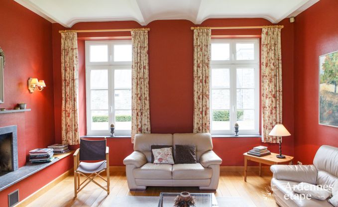 Elegant bijgebouw van een kasteel in Libin voor 14 personen in de Ardennen