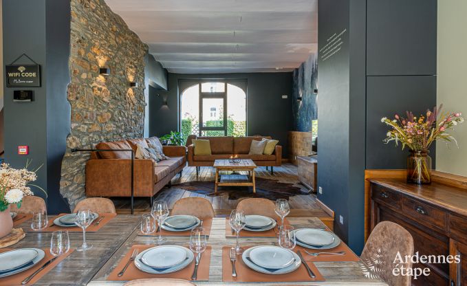 Ruime vakantiewoning in Libin voor 15 personen met priv�badkamers en professionele keuken