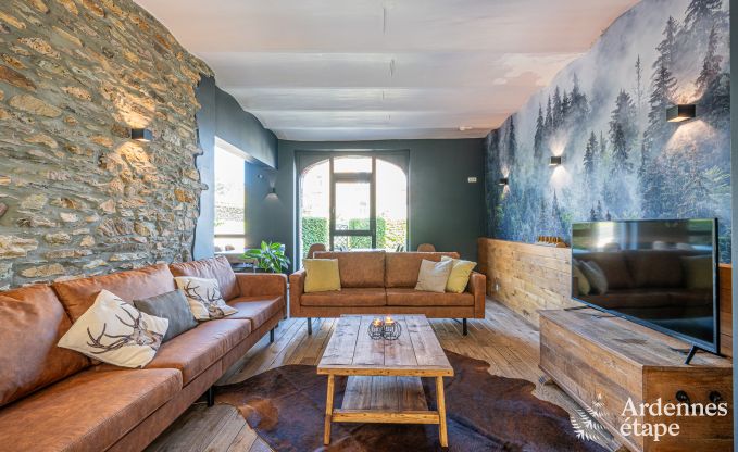 Ruime vakantiewoning in Libin voor 15 personen met priv�badkamers en professionele keuken