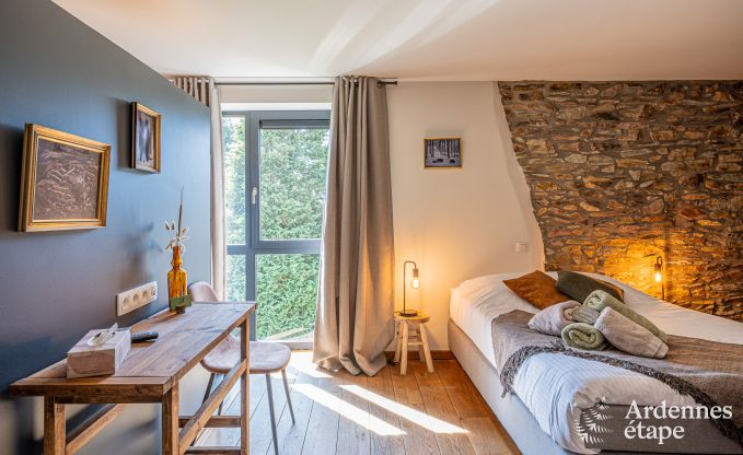 Ruime vakantiewoning in Libin voor 15 personen met priv�badkamers en professionele keuken