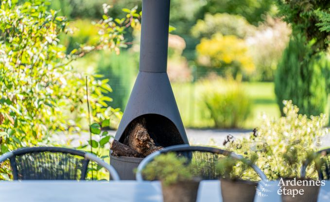 Ruime vakantiewoning in Libin voor 15 personen met priv�badkamers en professionele keuken