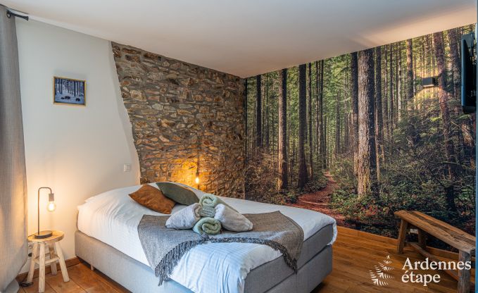 Ruime vakantiewoning in Libin voor 15 personen met priv�badkamers en professionele keuken