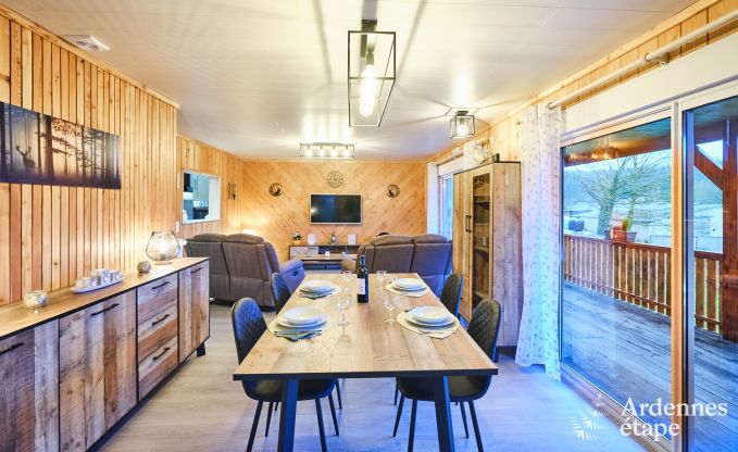 Rust verzekerd in deze charmante chalet voor 4 personen met hottub in de natuurlijke omgeving van Libin