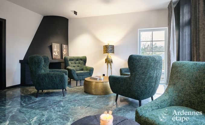 Kasteel in Libin: elegant verblijf voor 40 personen met uitgebreide voorzieningen