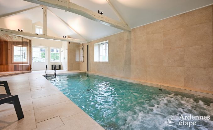 Kasteel in Libin: elegant verblijf voor 40 personen met uitgebreide voorzieningen