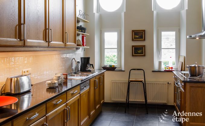 Elegant bijgebouw van een kasteel in Libin voor 14 personen in de Ardennen