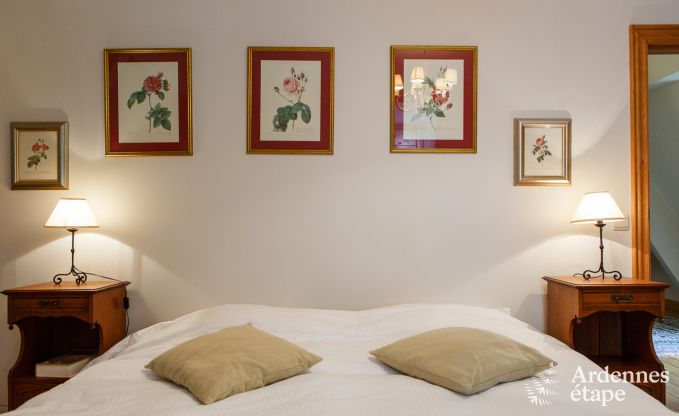 Elegant bijgebouw van een kasteel in Libin voor 14 personen in de Ardennen