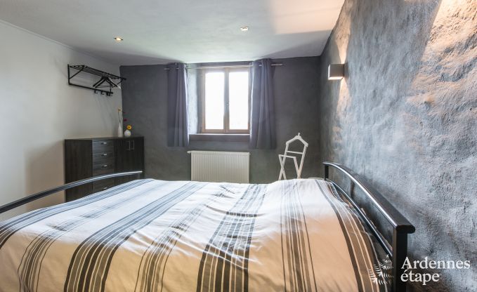 Ruime cottage voor 9 personen in Libramont-Chevigny met priv�tuin en terras met uitzicht