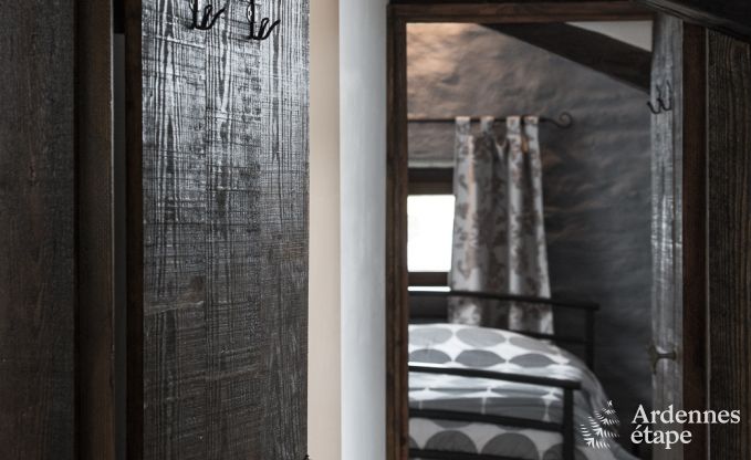 Ruime cottage voor 9 personen in Libramont-Chevigny met priv�tuin en terras met uitzicht