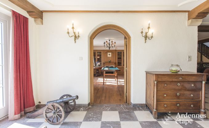 Kasteel in Libramont-Chevigny voor 48 personen in de Ardennen