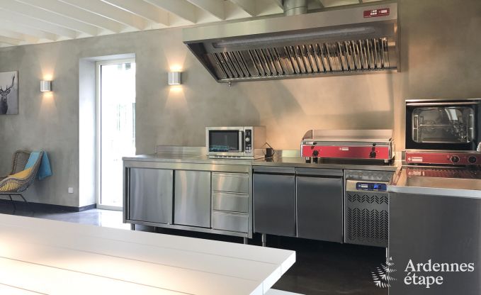 Vakantiehuis in Libramont-Chevigny voor 15 personen in de Ardennen