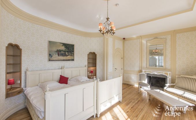 Kasteel in Libramont-Chevigny voor 48 personen in de Ardennen