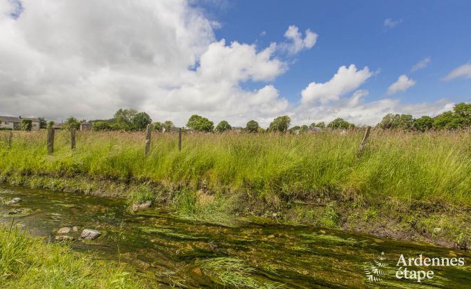 Vakantiewoning voor 15 personen in Libramont met binnenzwembad, sauna en privtuin aan het water