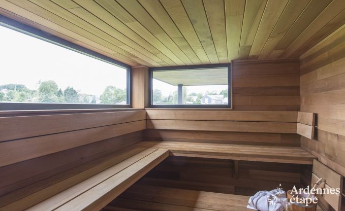 Vakantiewoning voor 15 personen in Libramont met binnenzwembad, sauna en privtuin aan het water