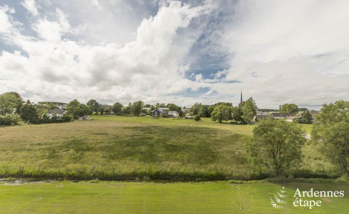 Vakantiewoning voor 15 personen in Libramont met binnenzwembad, sauna en privtuin aan het water