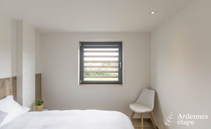 Vakantiewoning voor 15 personen in Libramont met binnenzwembad, sauna en privtuin aan het water