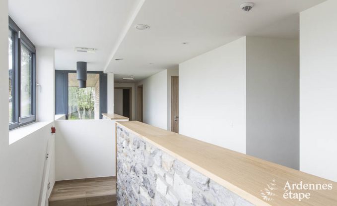 Vakantiewoning voor 15 personen in Libramont met binnenzwembad, sauna en privtuin aan het water