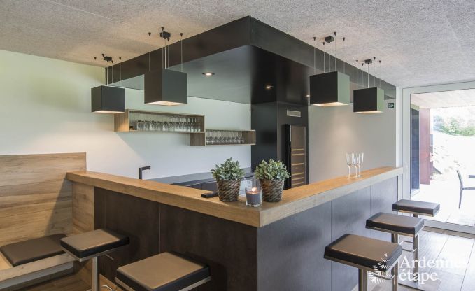 Vakantiewoning voor 15 personen in Libramont met binnenzwembad, sauna en privtuin aan het water