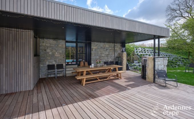 Comfortabele vakantievilla voor 14 in Limbourg, Ardennen