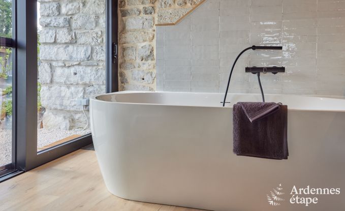 Comfortabele vakantievilla voor 14 in Limbourg, Ardennen