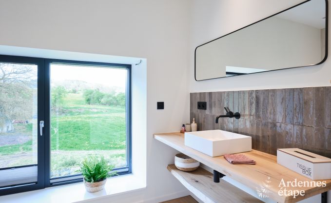 Comfortabele vakantievilla voor 14 in Limbourg, Ardennen