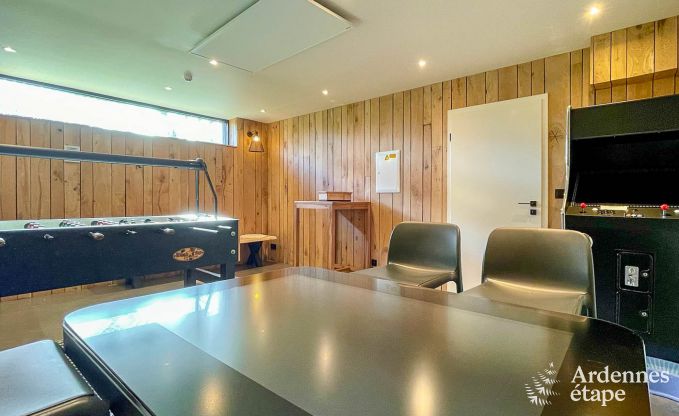 Comfortabele vakantievilla voor 14 in Limbourg, Ardennen