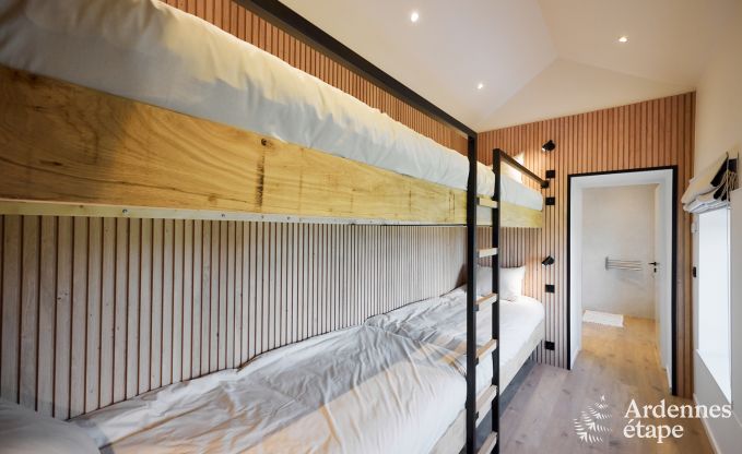 Comfortabele vakantievilla voor 14 in Limbourg, Ardennen