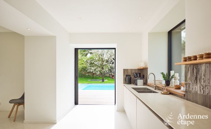 Comfortabele vakantievilla voor 14 in Limbourg, Ardennen