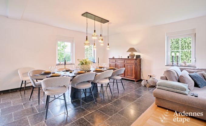 Ruime comfortabele vakantiewoning voor 10 personen in Voeren met priv�zwembad, jacuzzi en tuin