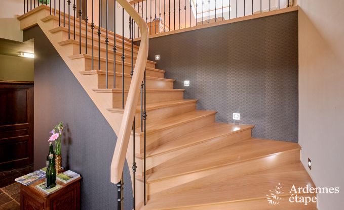 Ruime comfortabele vakantiewoning voor 10 personen in Voeren met priv�zwembad, jacuzzi en tuin