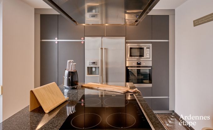 Ruime comfortabele vakantiewoning voor 10 personen in Voeren met priv�zwembad, jacuzzi en tuin