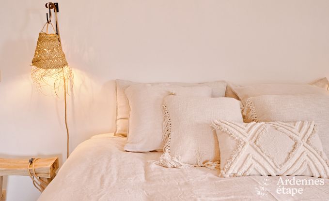 Ruime comfortabele vakantiewoning voor 10 personen in Voeren met priv�zwembad, jacuzzi en tuin