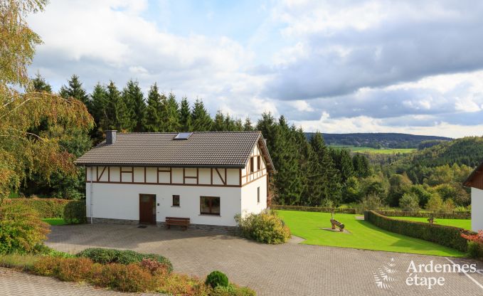 Chalet in Malmedy voor 20/21 personen in de Ardennen