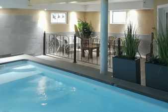 Luxe villa met binnenzwembad voor 9 personen in Malmedy