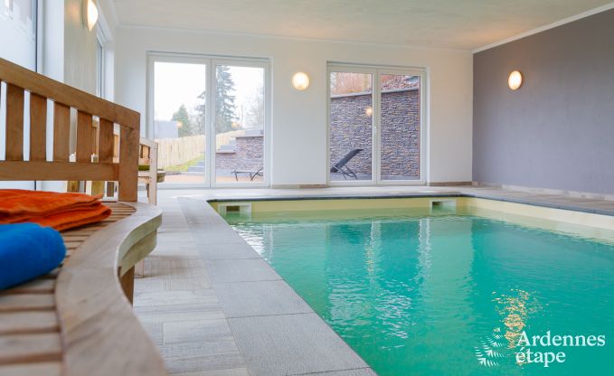 Sfeervol vakantiehuis voor 9 personen met binnenzwembad en wellness in Malmedy
