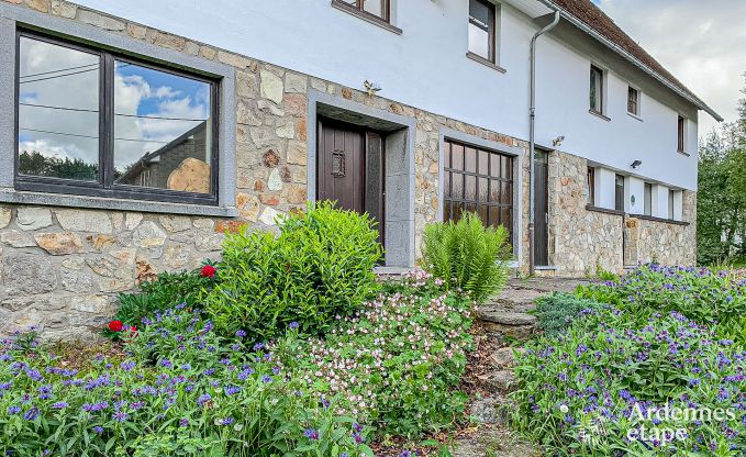 Gezinsvriendelijk vakantiehuis in Malmedy voor 14 personen met kachel, biljart en grote priv�tuin